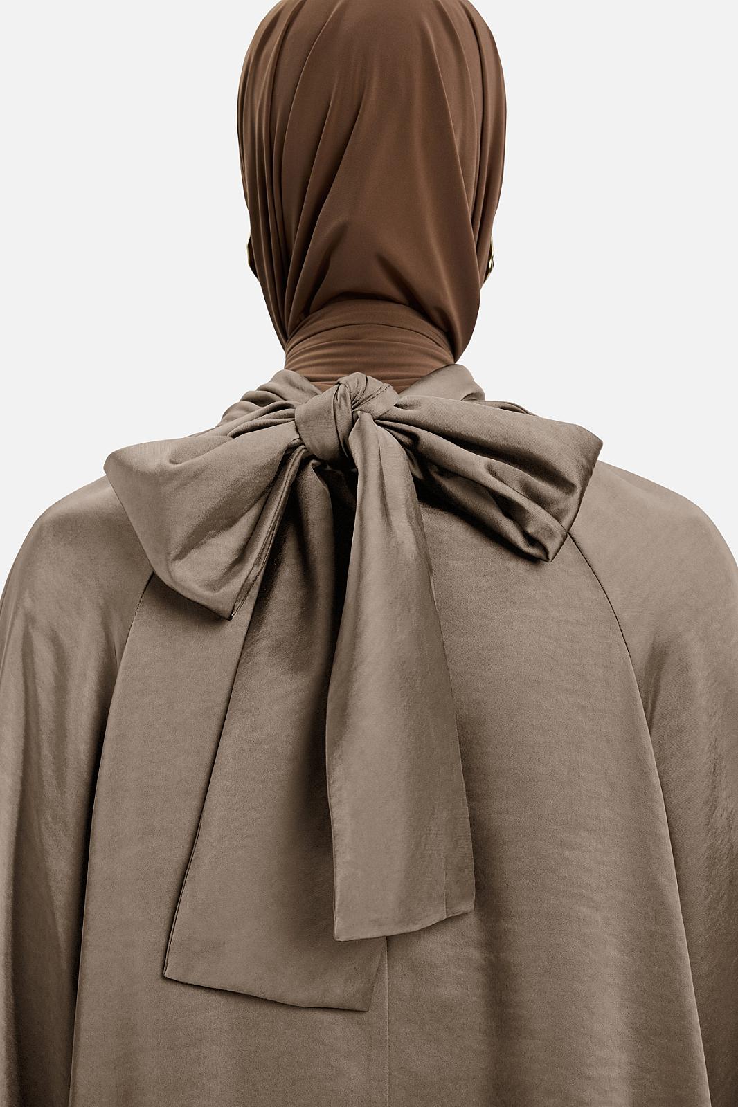 Volume Sleeve Blouse