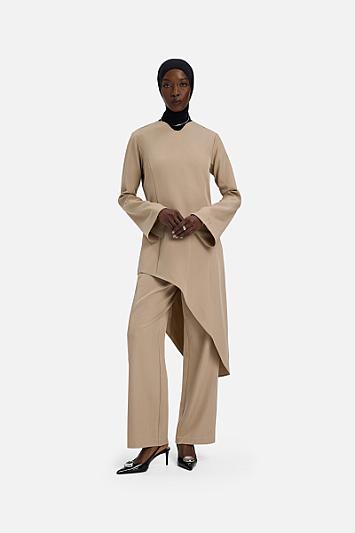 Soft Curved Tailored Top