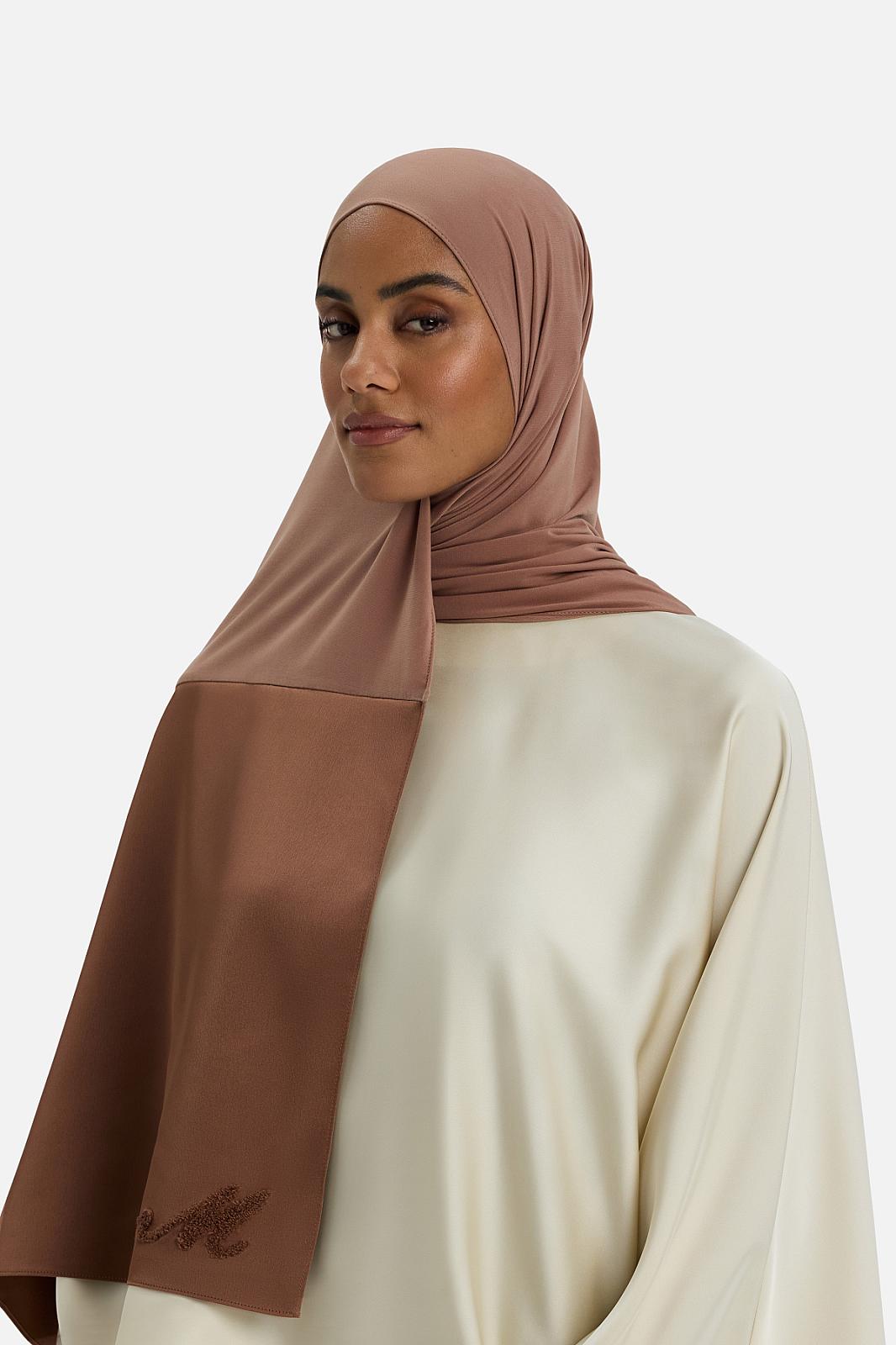Logo Satin Edge Scarf Premium
