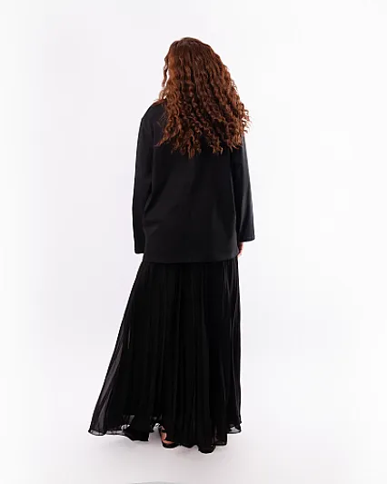 Signature Black Flowy Skirt