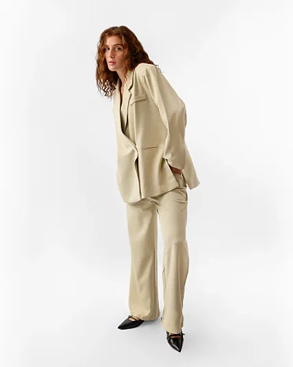 Oyster Tailored Blazer